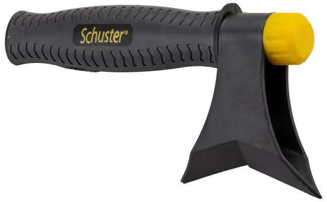 Svart och gult handverktyg med ergonomiskt grepp, trekantigt blad och robust plast. Passar för skrapning eller brytning. Märket 'Schuster' syns på handtaget.