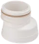 Vit plastadapter för rör med gängad topp och gummipackning, avsedd för vinklade röranslutningar. Passar VVS- eller avloppssystem, hållbar och enkel att montera.